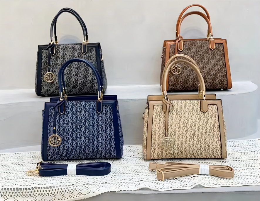Canvas Handbag – Stylish, Spacious & Sustainable